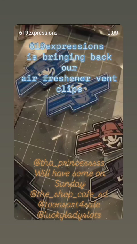 Felix bowtie car air freshener vent clip